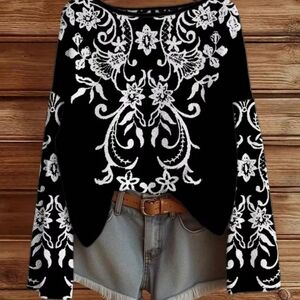 Black and White Floral Top